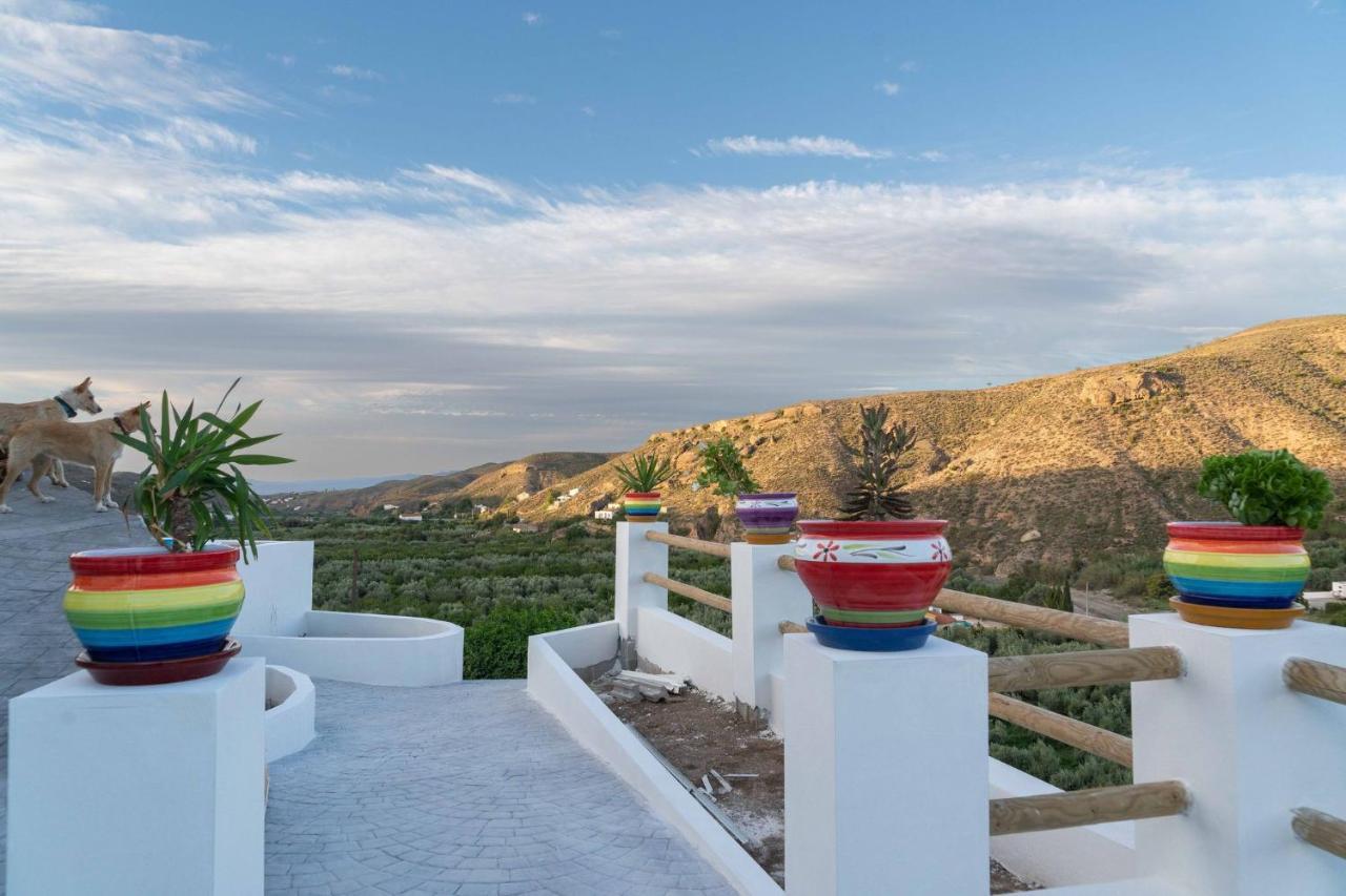 Rambla Retreats Apartment Rojo With Shared Pool & Hot Tub Stunning Views In Oria Bagian luar foto
