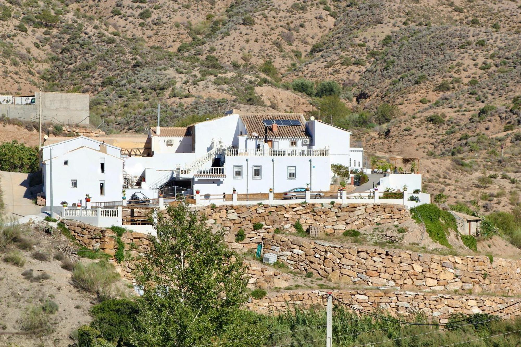 Rambla Retreats Apartment Rojo With Shared Pool & Hot Tub Stunning Views In Oria Bagian luar foto